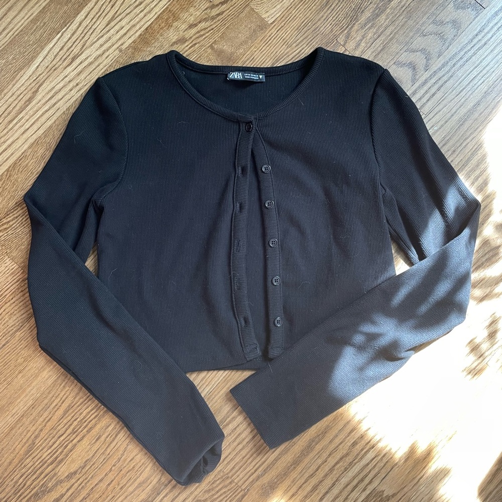 Zara Black Cropped Ribbed Cardigan size M